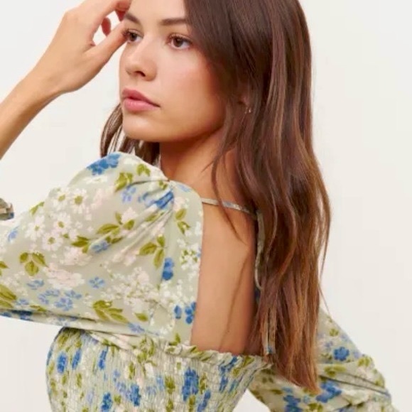 Beautiful Reformation dress. - Picture 4 of 6